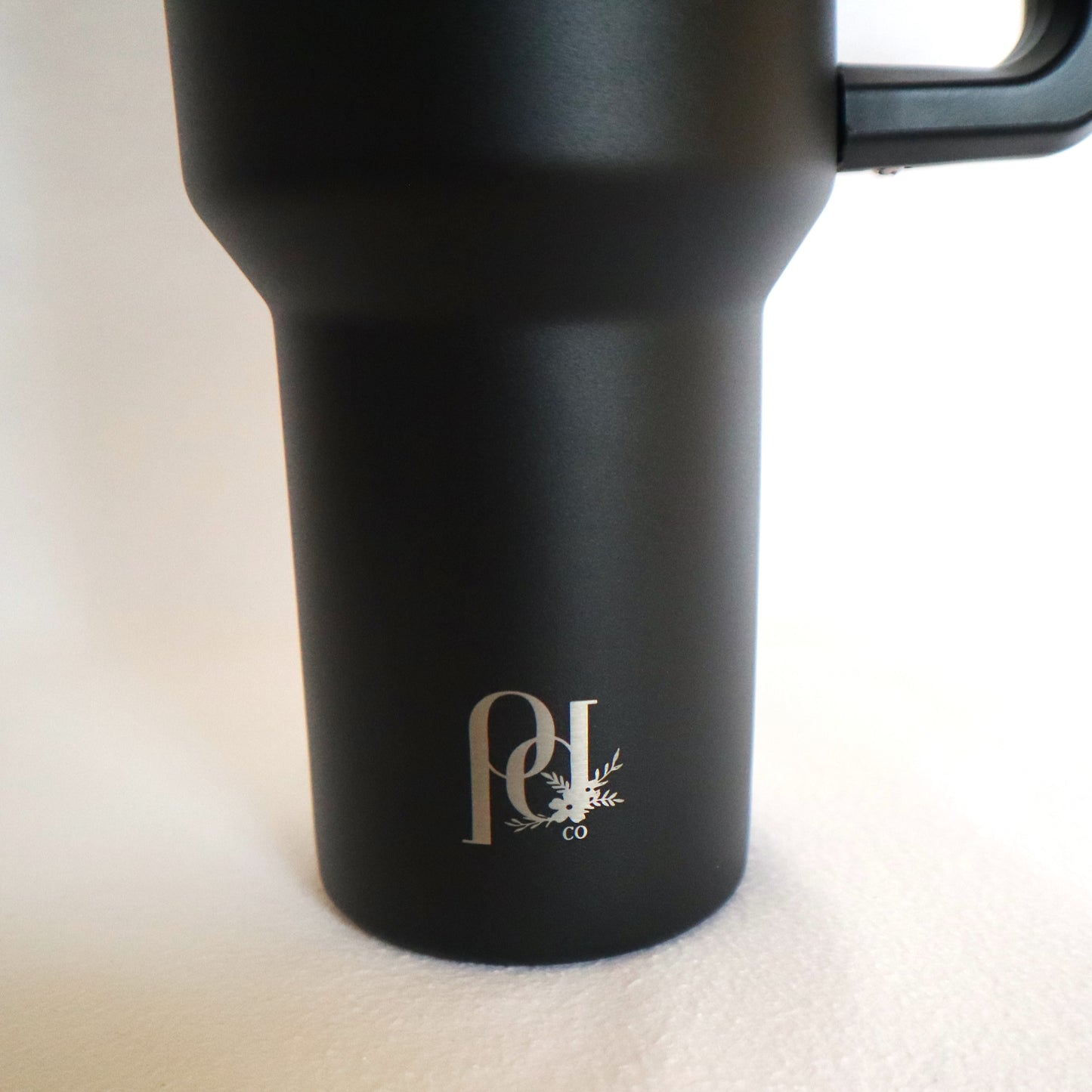 Personalized Modern 40 oz. Thirst Quencher Tumbler