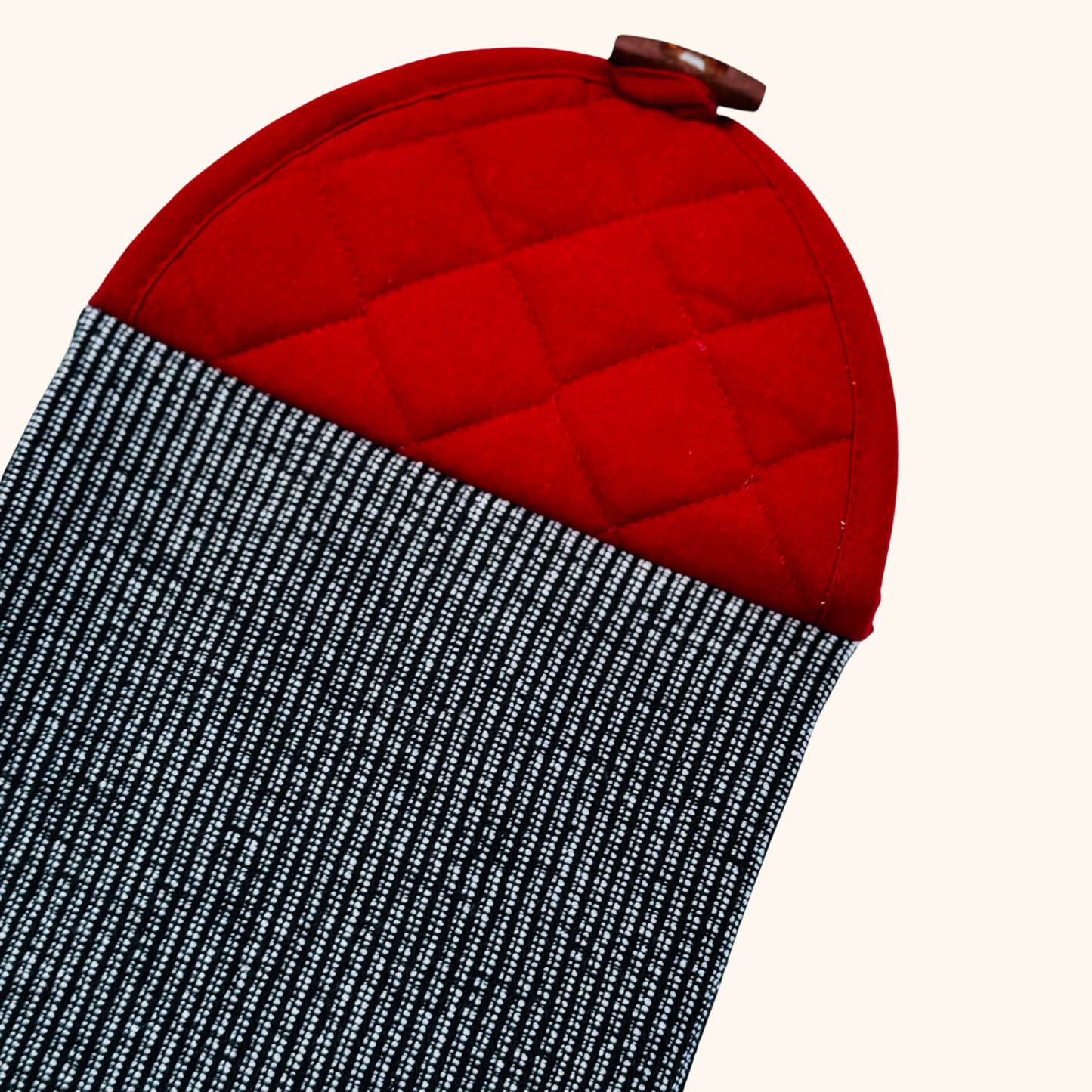 Hanging Kitchen Hand Towel Set with Button – Black and Red – Absorbent Oven Door Towel