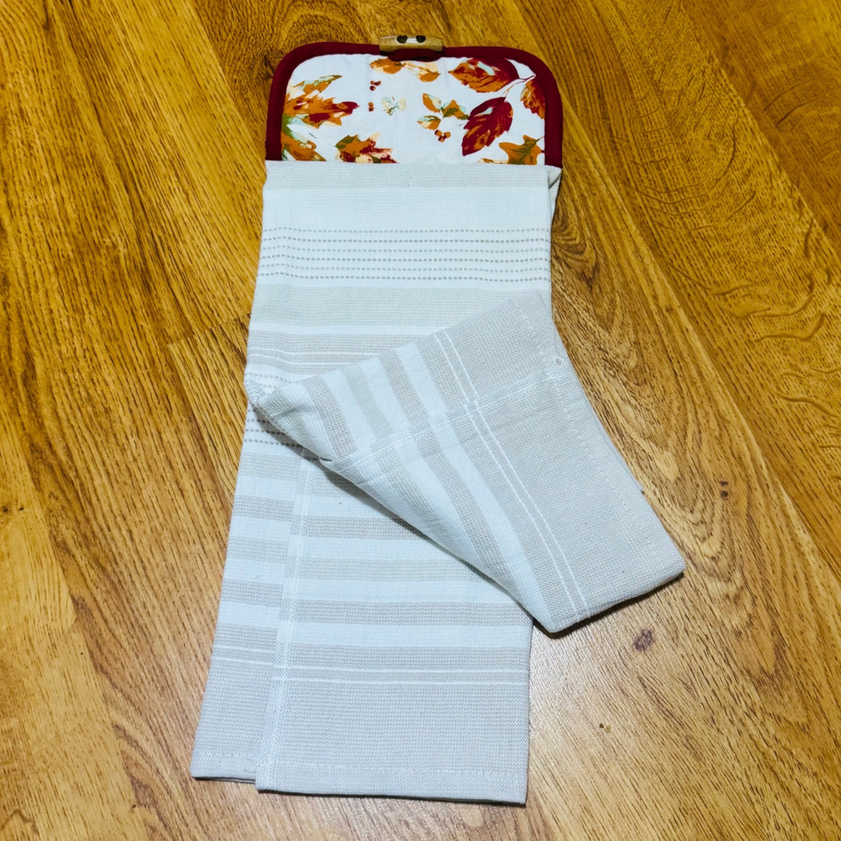 Falling Leaves Kitchen Hand Towel | October Towel of the Month | The Stay Towel