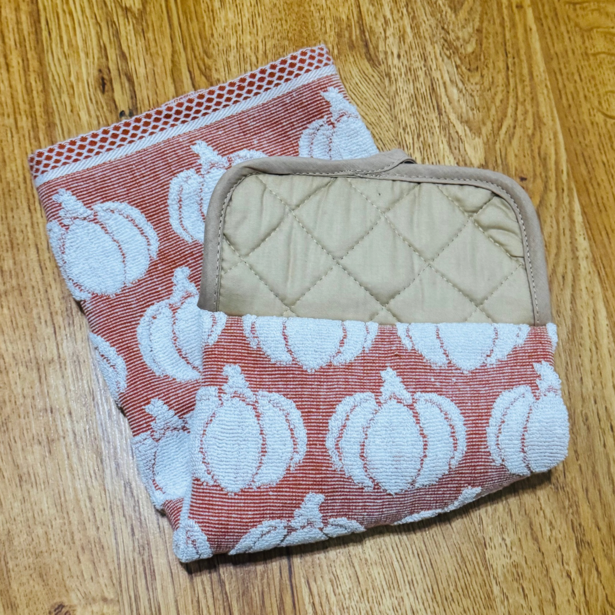 Pumpkin Patch Hanging Kitchen Hand Towel | The Stay Towel |